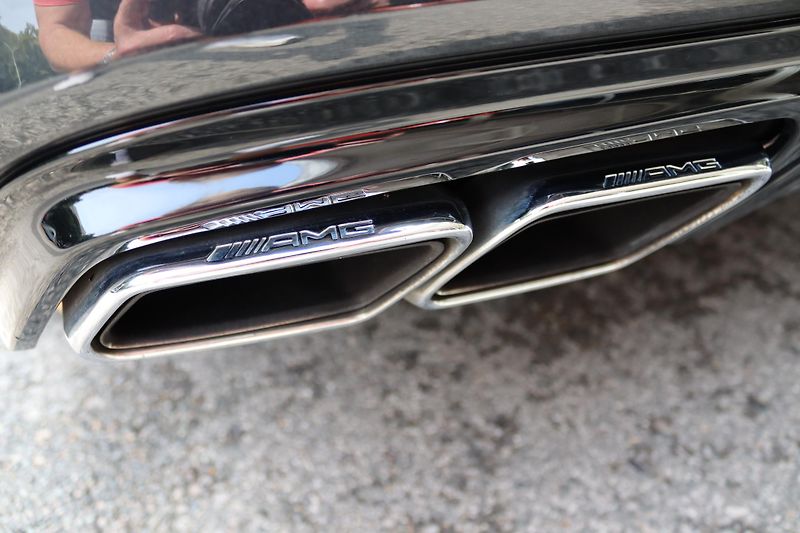 Mercedes-Benz SL Mercedes-Benz SL 500 BlueEFFIC - fotka 24 z 55