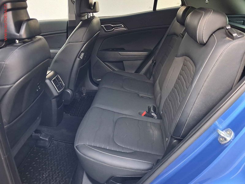 Kia Sportage (2023) 1.6 T-GDi, 1.maj,ČR, TOP - fotka 10 z 20