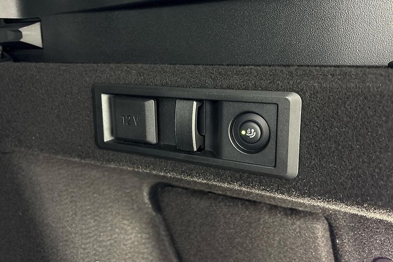BMW X3 xDrive40d - fotka 10 z 25
