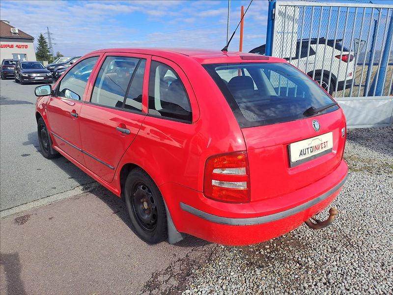 Škoda Fabia 1,4 MPI - fotka 4 z 12