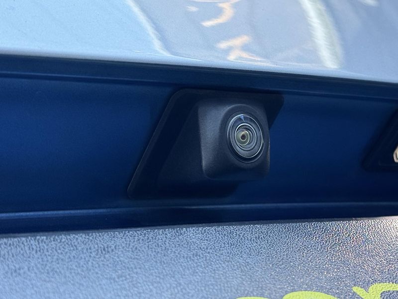 Volkswagen Multivan (2017) 2.0TDi DSG Highline RZV - fotka 26 z 54