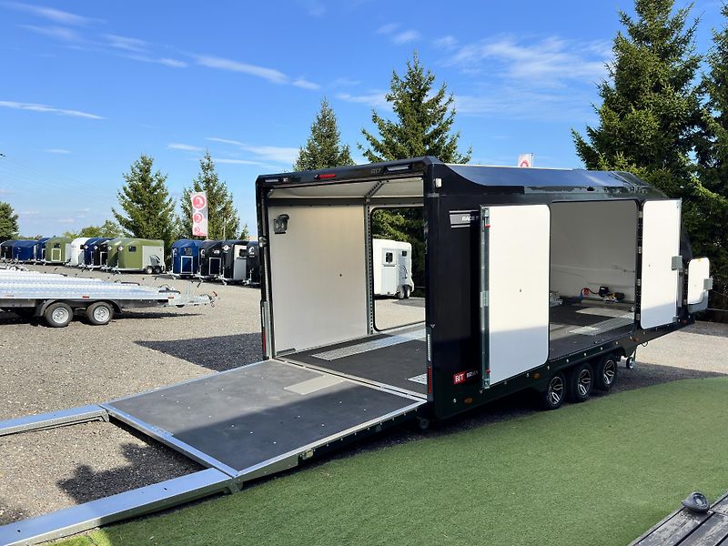 Brian James (2026) RaceTransporter 7, kamery 360° - fotka 12 z 36