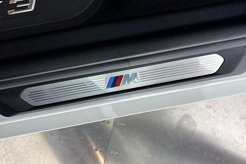 BMW X3 xDrive20d - fotka 16 z 26