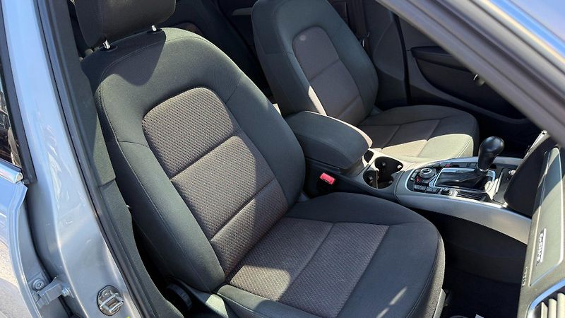 Audi Q5 (2009) 3.0TDI 176kW *A/T*Tažné*Pano* - fotka 17 z 24