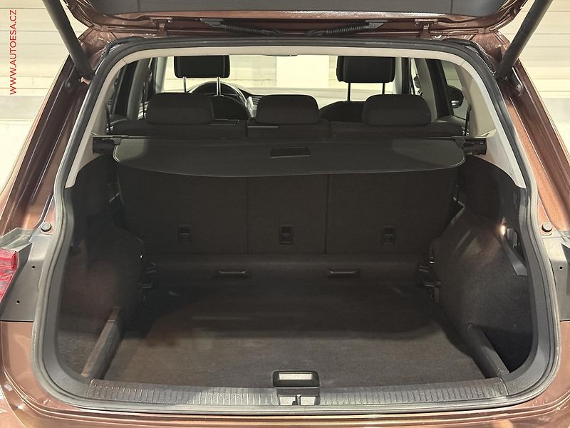 Volkswagen Tiguan (2018) 2.0TDI Allspace 4x4, ČR - fotka 7 z 19