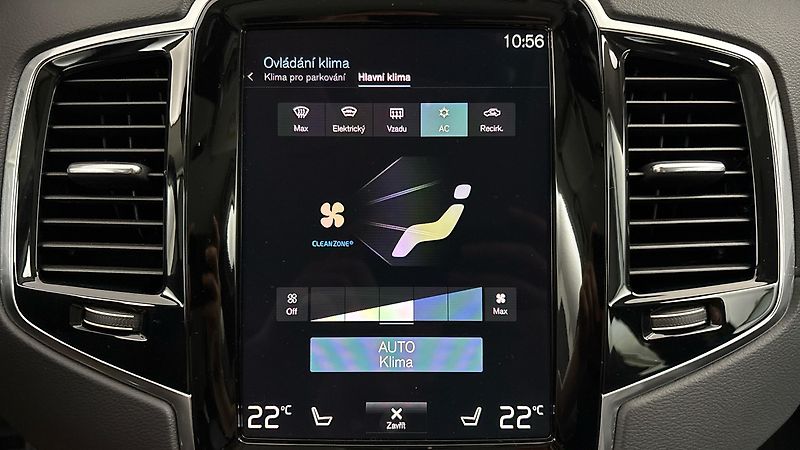 Volvo XC90 2.0 B5 AUT AWD Inscription - fotka 30 z 32