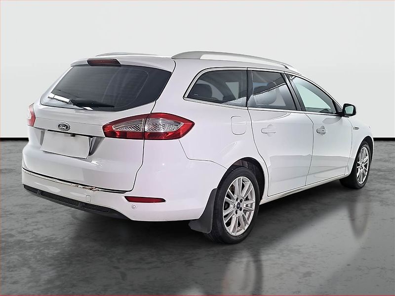 Ford Mondeo (2012) 1.6 EcoBoost, Xenony, Tempomat - fotka 5 z 16