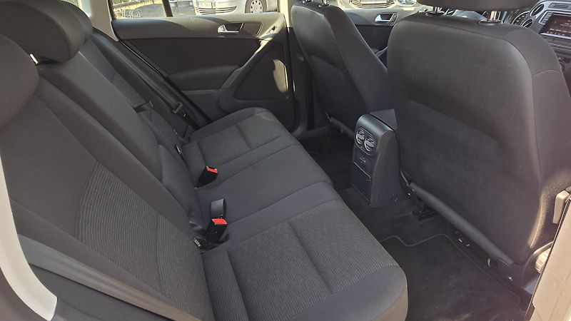 Volkswagen Tiguan 1.4TSi TREND FUN  BLUEMOTION  - fotka 17 z 37