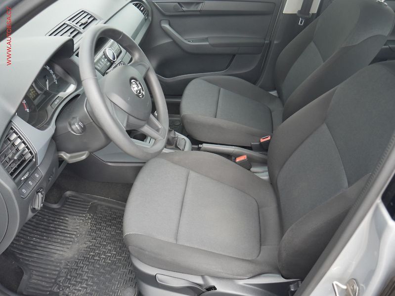 Škoda Fabia (2019) 1.0i, ČR, Active - fotka 9 z 16