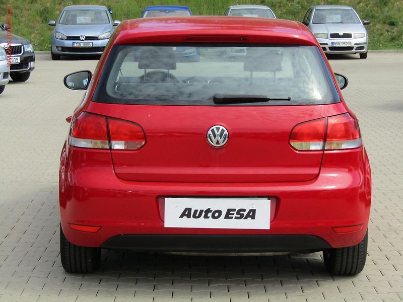 Volkswagen Golf (2011) 1.4i, 2.maj,ČR, AC, STK1/28 - fotka 5 z 19