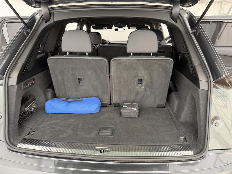 Audi Q7 3.0Tdi*210kw*CZ*DPH*7-M*S-Line - fotka 14 z 46