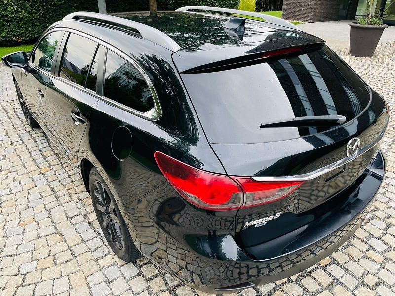 Mazda 6 2.0i MANUÁL SENZORY SERVISKA - fotka 18 z 45