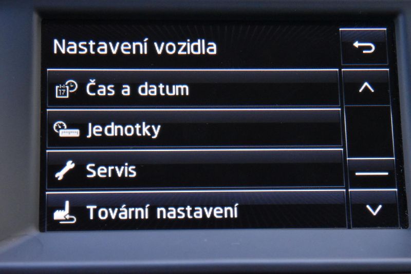 Škoda Fabia 1.0 TSi 6st 81 kW STYLE,DKLIMA - fotka 33 z 55