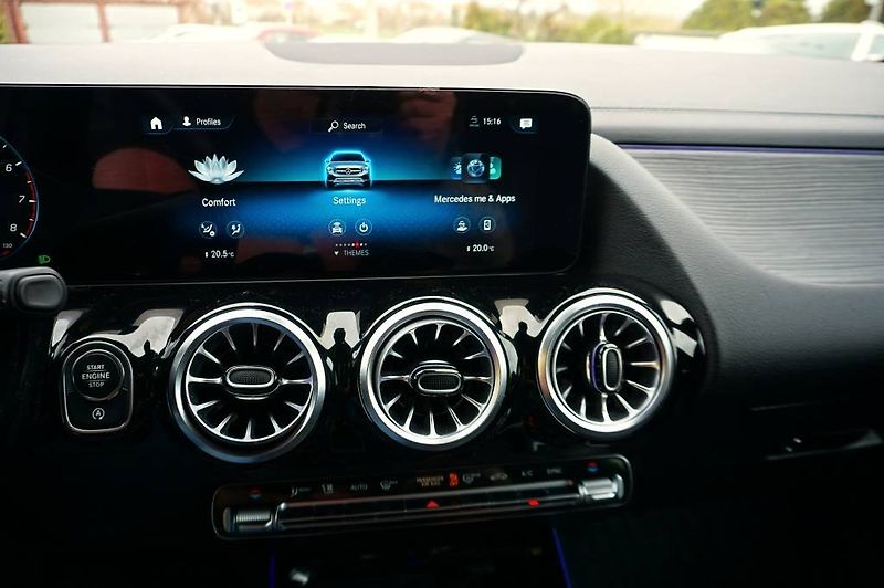 Mercedes-Benz GLA (2023) 4 MATIC 250 165 kW - fotka 36 z 54