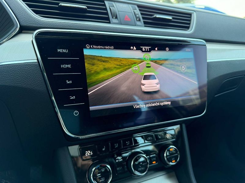 Škoda Superb Style 1,5 TSI 110 kW 6° MP - fotka 14 z 32