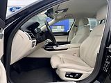 BMW Řada 7 4,4 750i xDrive 390 kW DPH - náhled 17