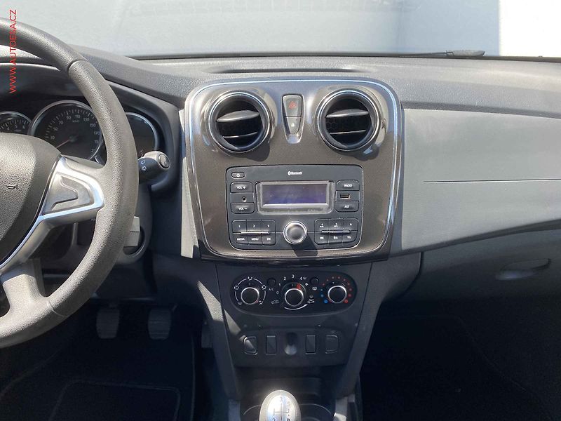 Dacia Sandero (2018) 1.0i, 1.maj,ČR, Klima - fotka 12 z 15