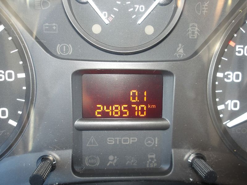 Peugeot Partner 1,6HDi 3 MÍSTA ! NOVÁ STK ! - fotka 24 z 29