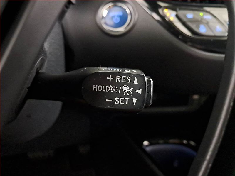 Toyota C-HR (2018) Selection 1.8 Hybrid - fotka 17 z 19