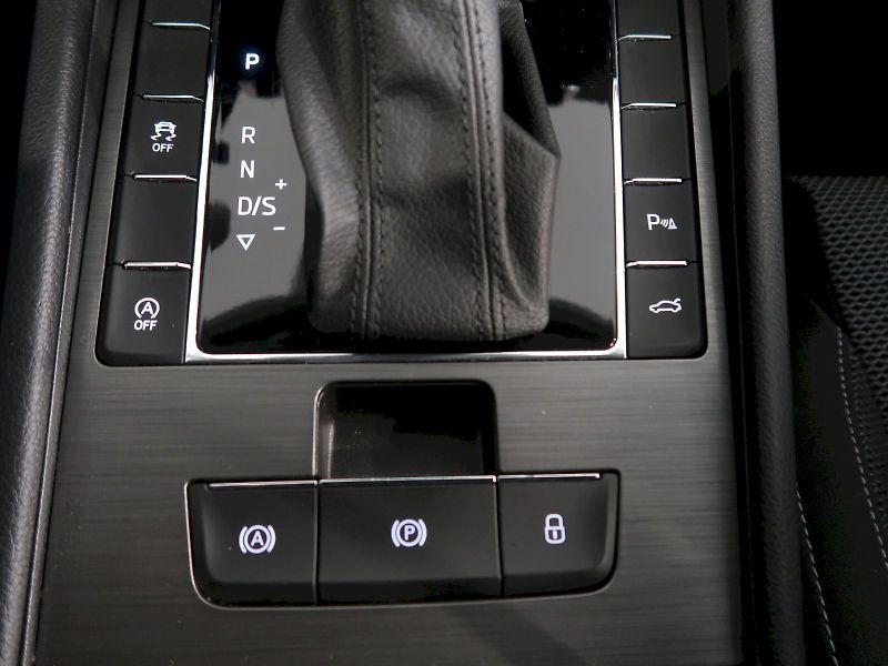 Škoda Superb (2021) STYLE PLUS 2.0TDI 147KW DSG 4x - fotka 33 z 40