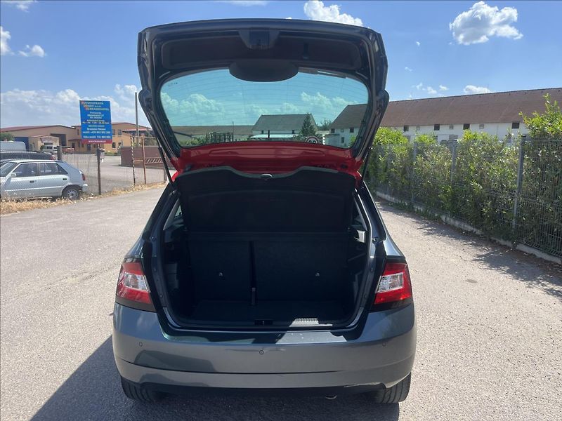 Škoda Fabia 1,2 TSi STYLE KLIMA ČR 1.M DPH - fotka 36 z 45