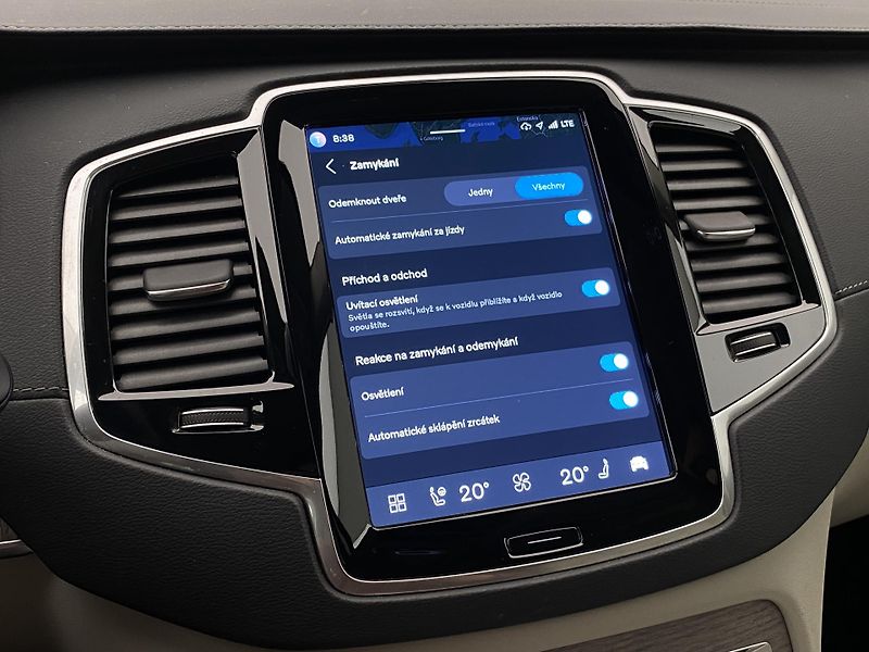 Volvo XC90 B5 AWD BRIGHT PLUS AUT CZ 7m - fotka 54 z 61
