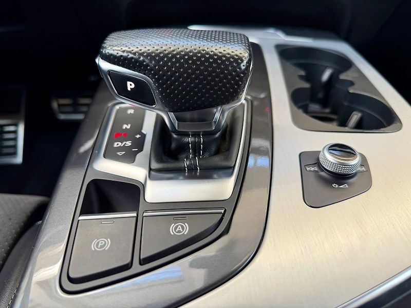 Audi Q7 3.0TDI 200KW QUATTRO S-LINE, V - fotka 21 z 28