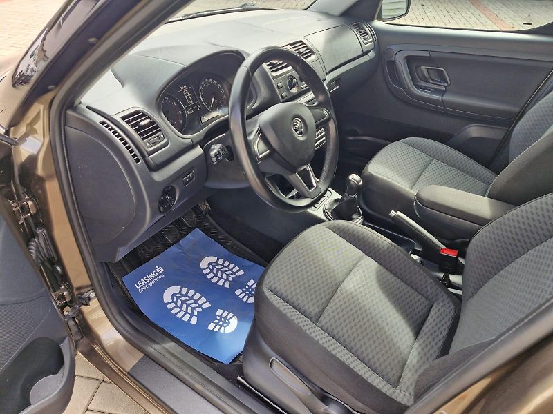 Škoda Roomster 1,2TSi 63kW,ČR,Tempomat,TZ - fotka 8 z 37