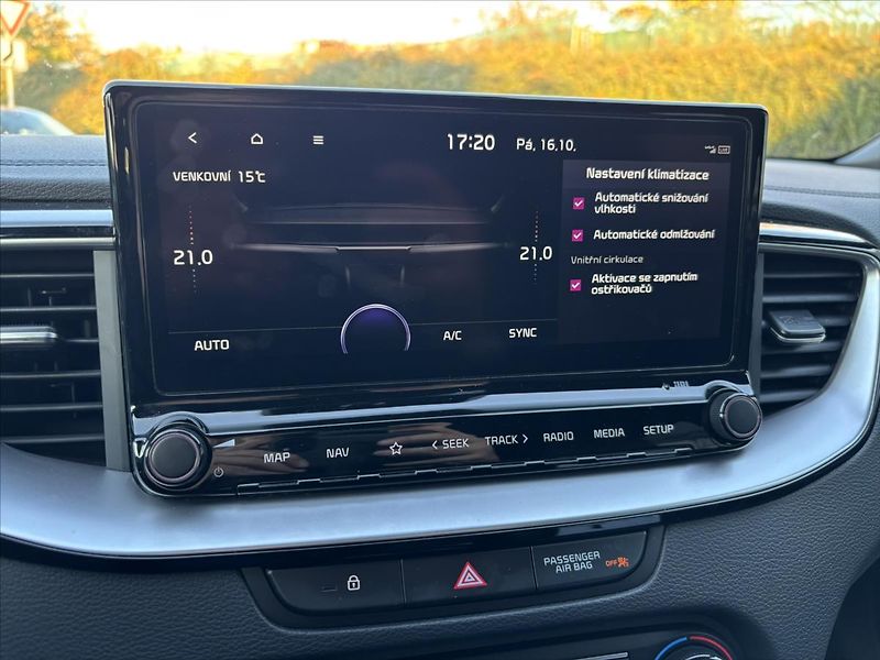 Kia ProCeed 1,6 TGDi 150kW AT GT ZÁRUKA - fotka 27 z 52