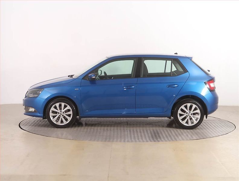 Škoda Fabia (2017) Drive 1.2 TSI, Automat - fotka 3 z 23