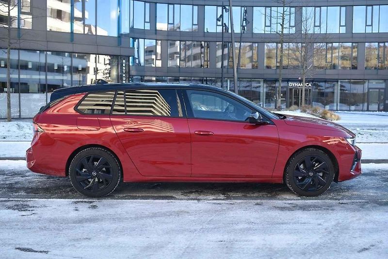 Opel Astra ST skvěle poslouží jako rodinné auto