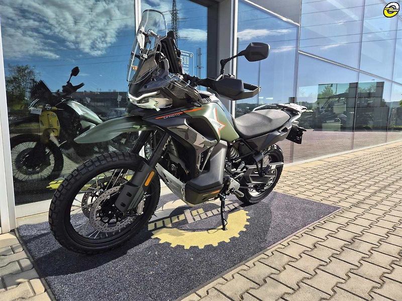 CFMOTO (2026) 1000 MT-X TOURING - fotka 9 z 43