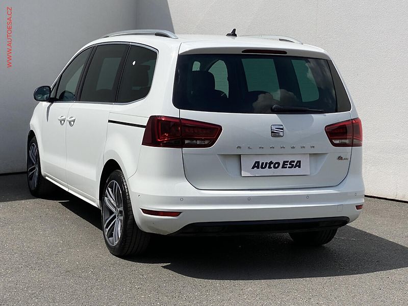 Seat Alhambra (2020) 2.0 TDi, FR-line, DSG, LED - fotka 6 z 18