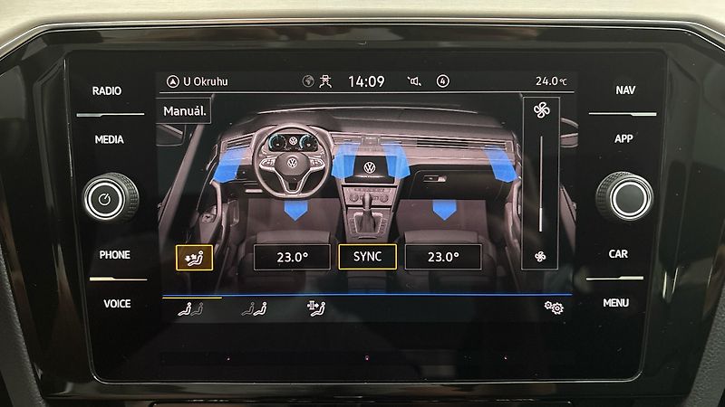 Volkswagen Passat 2.0 TDI DSG Elegance Variant - fotka 25 z 26