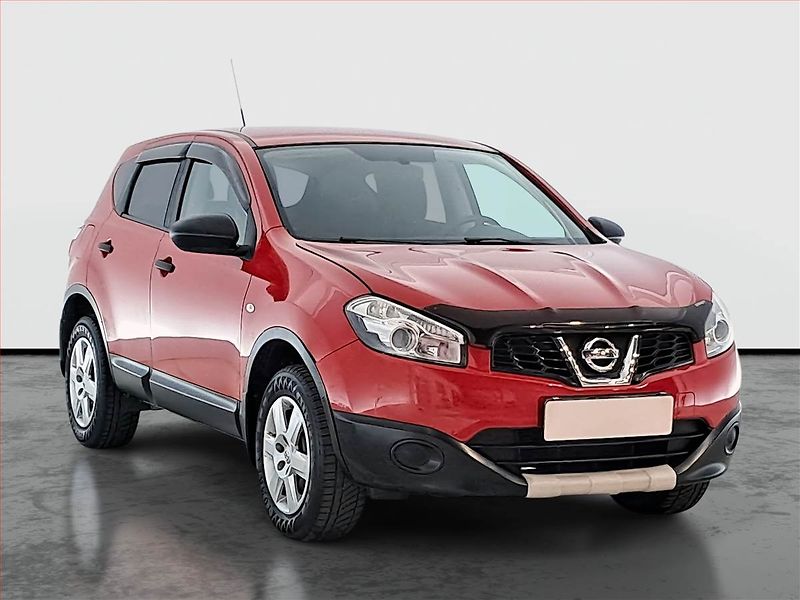 Nissan Qashqai (2013) 1.6, po STK, zamluveno - fotografie inzerátu