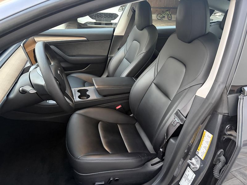 Tesla Model 3 (2022) LR, SOH91%, Ryzen, LG 78,8 - fotka 6 z 14