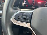 Volkswagen Golf Life 6G 1,5TSi - náhled 14