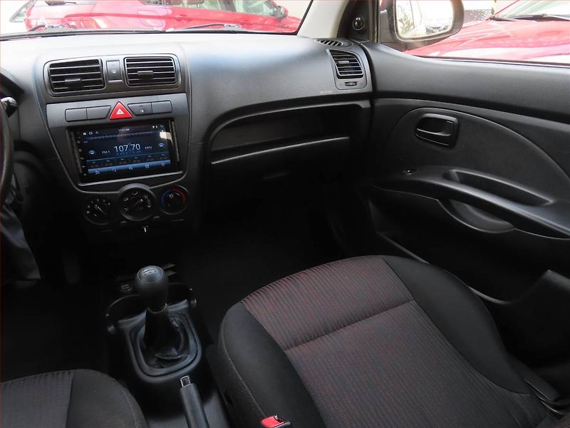 Kia Picanto (2011) 1.0 CVVT, Serv.kniha, po STK - fotka 8 z 15