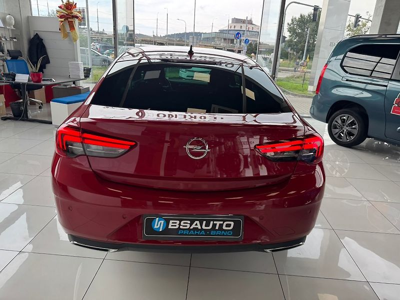 Opel Insignia 2.0T 147kW  GS Ultimate AT - fotka 5 z 15
