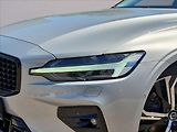 Volvo S60 2,0 B5 AWD Ultimate Dark - náhled 4