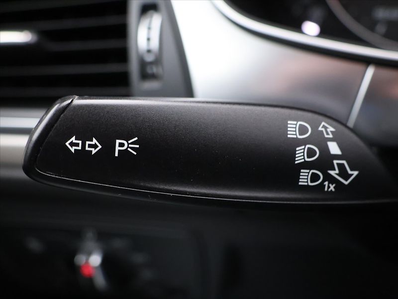 Audi A6 Allroad 3,0 TDI Quattro 200kW S-Tronic - fotka 18 z 34