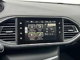 Peugeot 308 ALLURE PACK S&S MAN6 1,2 PureT - náhled 16