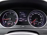 Volkswagen Golf 1.6 TDI Maraton Edition Serv.K - náhled 15