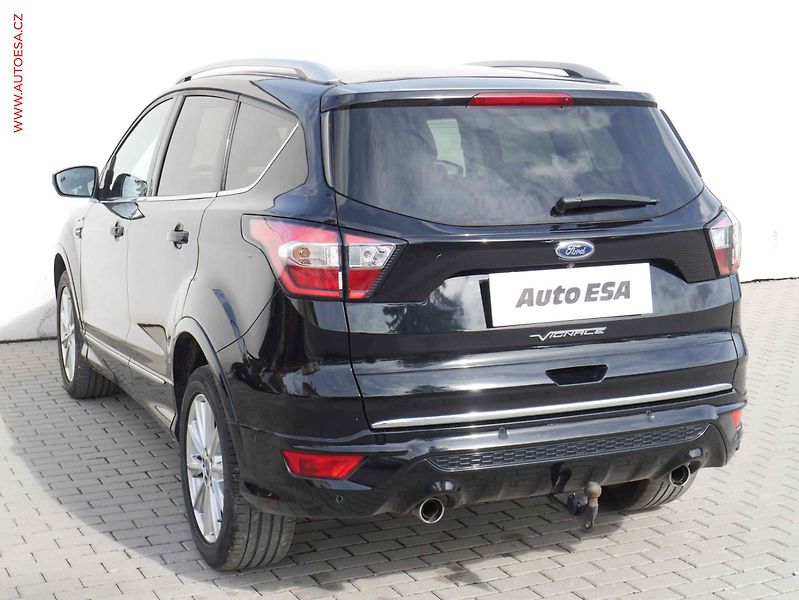 Ford Kuga (2019) 1.5 EB 4x4, Vignale, AT - fotka 6 z 22