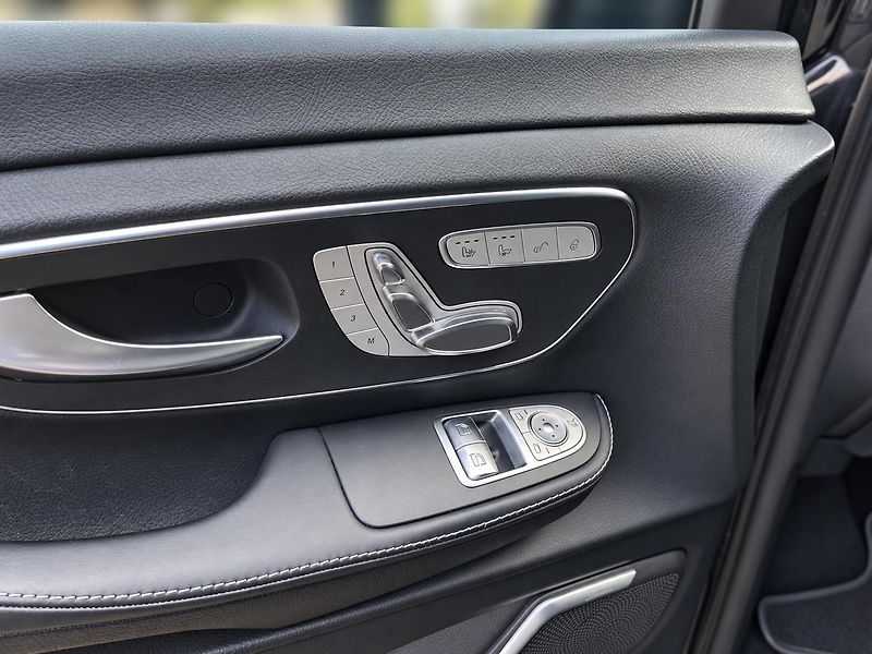 Mercedes-Benz Třídy V (2021) Mercedes-Benz V 300 d 4MATIC  - fotka 5 z 30