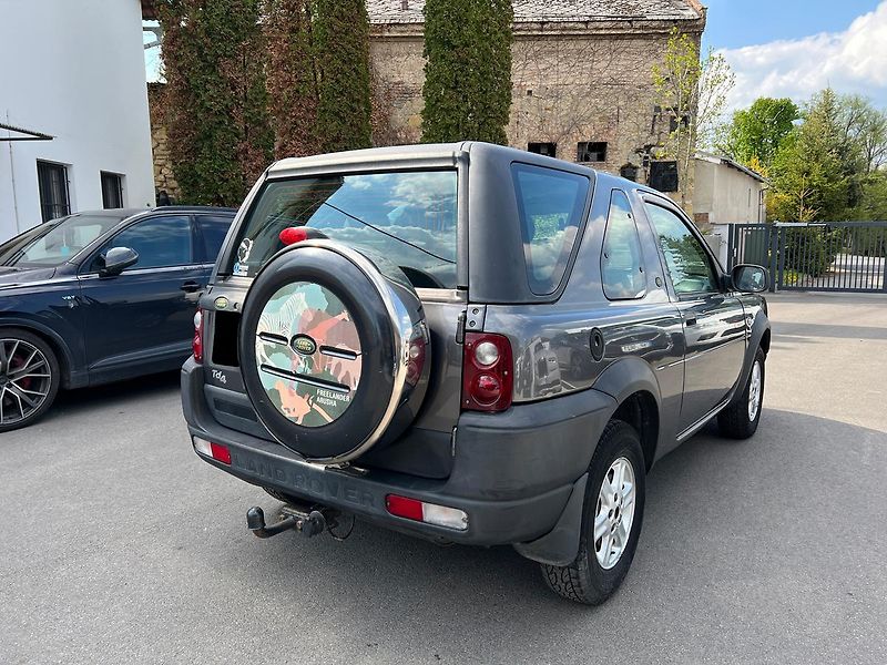 Land Rover Freelander 2.0 TD4 82kW KLIM/AUT/STŘ.OKNO - fotka 6 z 13