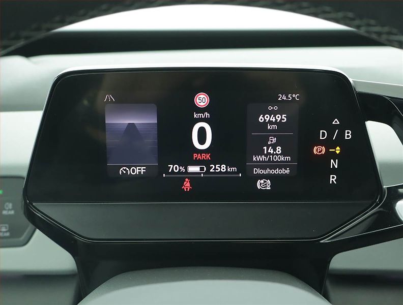 Volkswagen ID.3 (2023) Pro Perf. (62 kWh), SoH 88% - fotka 11 z 18