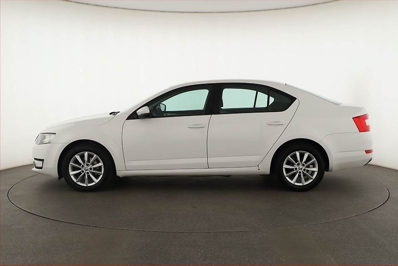 Škoda Octavia (2013) 1.2 TSI, Serv.kniha, Tempomat - fotka 3 z 15