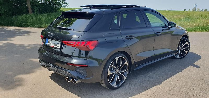 Audi S3 (2022) 2.0Tfsi 228kw Quattro,ČR,Dph - fotka 5 z 25