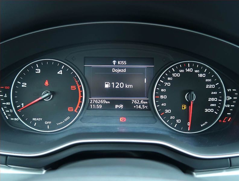 Audi A4 (2018) Sport 2.0 TDI, Automat, Navi - fotka 11 z 17